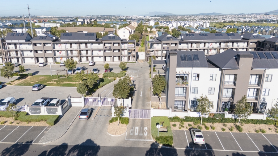 2 Bedroom Property for Sale in Buh Rein Estate Western Cape